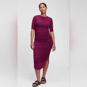 GAP Fitted Ruched Midi Dress in Berry Plum